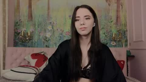 ivorywood_ online show from June 12, 8:06 pm
