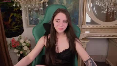 ivorywood_ online show from June 21, 2:15 am