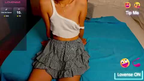 Ivy online show from June 15, 3:40 am