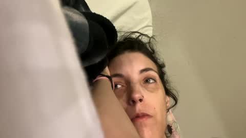 ivy_rose90 online show from August 1, 7:21 am