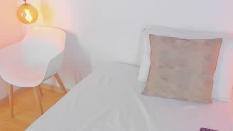 Ivy  online show from January 10, 12:43 pm