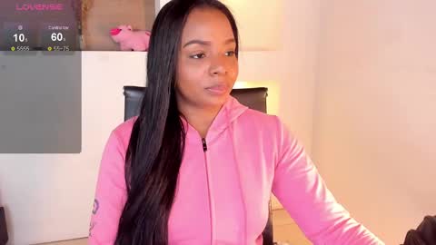 i v y  b l i s s online show from January 12, 11:50 am