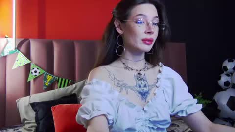 Ivy online show from July 16, 2:05 am