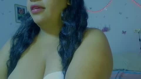 ivydesouza online show from April 25, 3:31 am