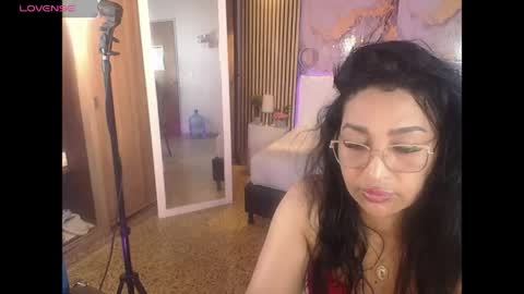 ivyshine7 online show from April 28, 8:24 pm