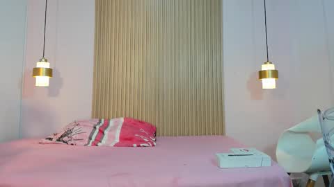 izelevans online show from January 14, 2:00 pm