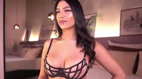 izzywild1 online show from July 9, 10:17 am