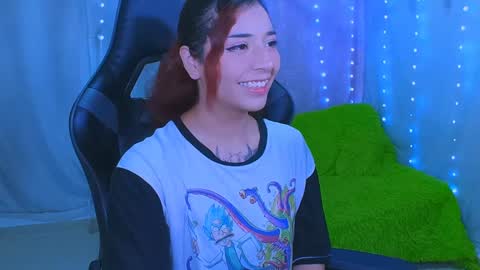 jade 18  online show from December 11, 11:10 pm