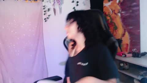 jade 18  online show from July 23, 4:31 am