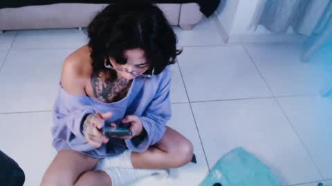 jade 18  online show from July 21, 2:23 am