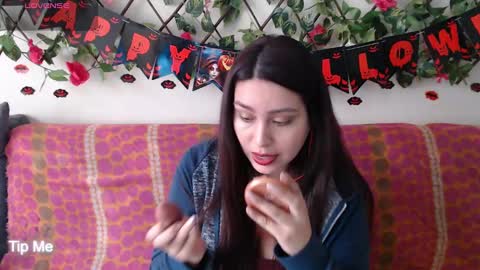 Jack and Emily online show from October 28, 4:57 pm