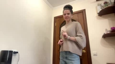 Laura online show from April 22, 6:10 am