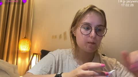 jacywinslat online show from February 17, 12:37 pm