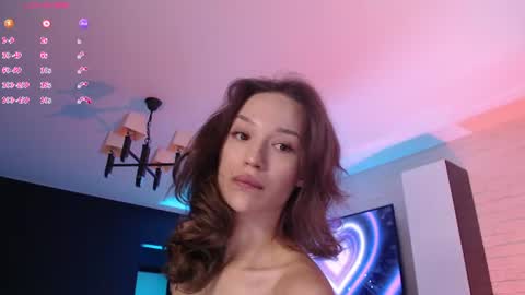 Jade online show from June 21, 4:33 pm