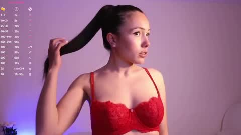 Jade Paris online show from May 18, 6:14 pm