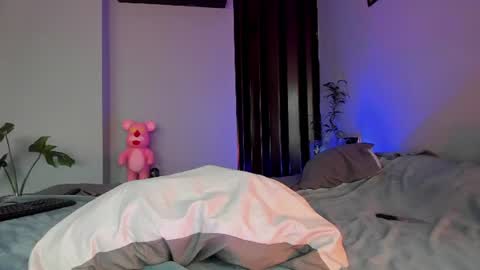 Jade  independent model online show from July 18, 12:29 pm