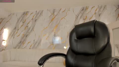 JADE EVANS online show from November 28, 5:16 pm