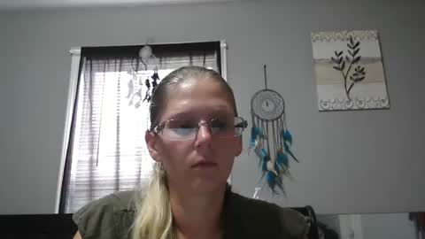 JadeLuv online show from July 10, 6:41 pm