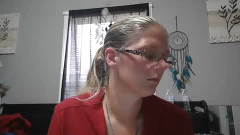 JadeLuv online show from July 18, 6:54 pm