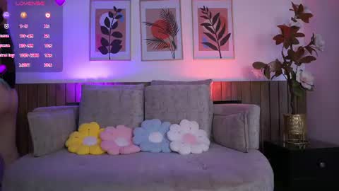 Jade Summer online show from July 28, 11:39 am
