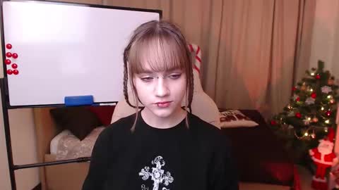 jamie_chung online show from December 18, 5:12 am