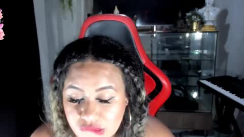 Snapshot of jan_milkhot chatting on February 23, 3:12 pm jan_milkhot online show from February 23, 3:12 pm