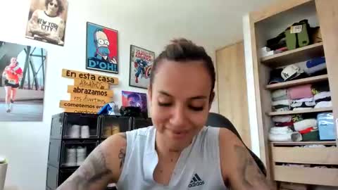 Snapshot of jane_ady chatting on October 25, 5:42 pm jane_ady online show from October 25, 5:42 pm