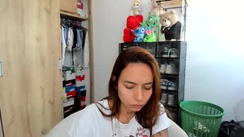 Snapshot of jane_ady chatting on January 15, 3:50 pm jane_ady online show from January 15, 3:50 pm