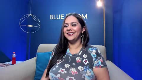 Snapshot of janecullen chatting on February 19, 3:39 am JANE online show from February 19, 3:39 am