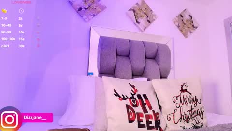 Jennifer online show from December 4, 11:38 pm