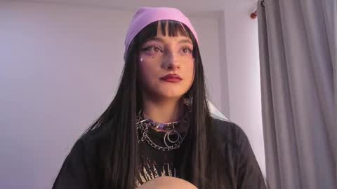 Jane online show from March 4, 9:32 pm