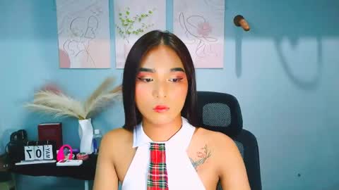 Janelarose online show from May 7, 9:13 am