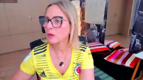 JANE TURNER MILF online show from June 17, 1:23 pm