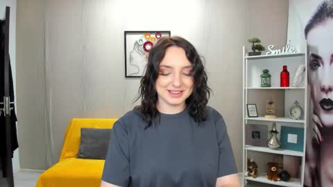 JaquelinLaurent online show from October 13, 7:38 pm