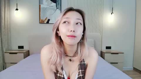 Jasmine online show from May 1, 7:39 pm