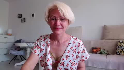 Jasmin room for people 40 online show from May 3, 1:14 pm