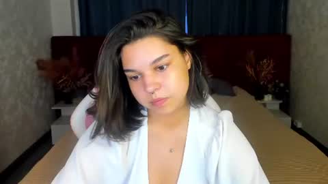 Jasmine Burke online show from July 7, 1:08 am