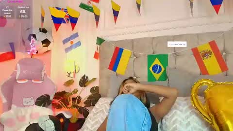 jasmine online show from July 5, 1:39 pm