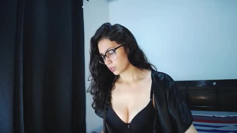 Jassper  Brenda online show from February 6, 2:15 am