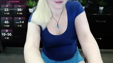 Snapshot of jassicaonline chatting on December 7, 11:45 pm jassicaonline online show from December 7, 11:45 pm