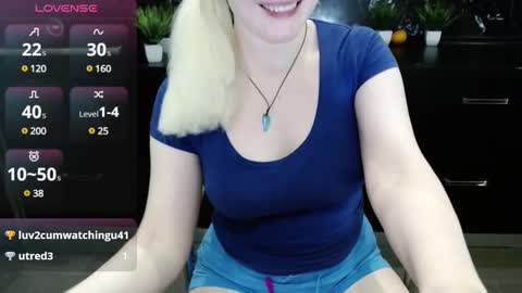 Snapshot of jassicaonline chatting on March 11, 2:32 am jassicaonline online show from March 11, 2:32 am