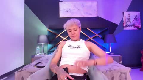 JAX online show from February 26, 4:00 am