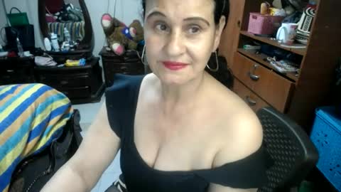 jazmim online show from June 25, 7:26 pm