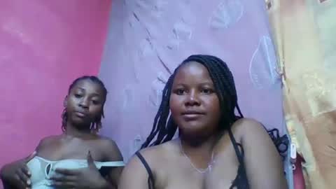 jeanne2526 online show from June 16, 10:22 pm