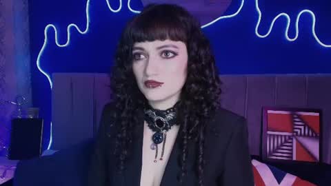 Jean online show from July 21, 7:47 pm