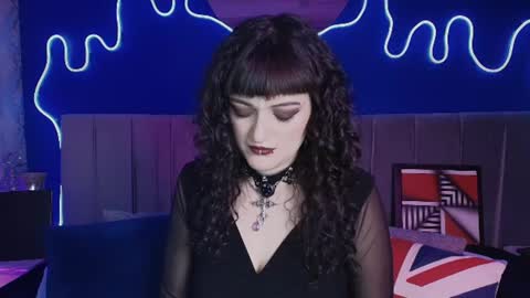 Jean online show from July 4, 7:54 pm