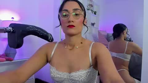 Jehn online show from February 5, 1:36 pm