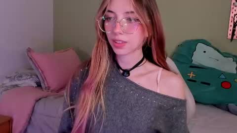 Jelly  online show from July 23, 1:51 am