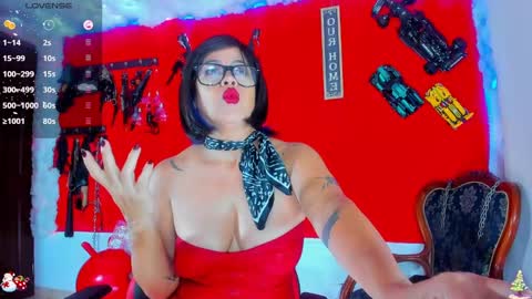Snapshot of jena_derbo chatting on March 5, 10:44 am jena_derbo online show from March 5, 10:44 am