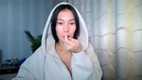 jenariva online show from November 23, 3:25 pm